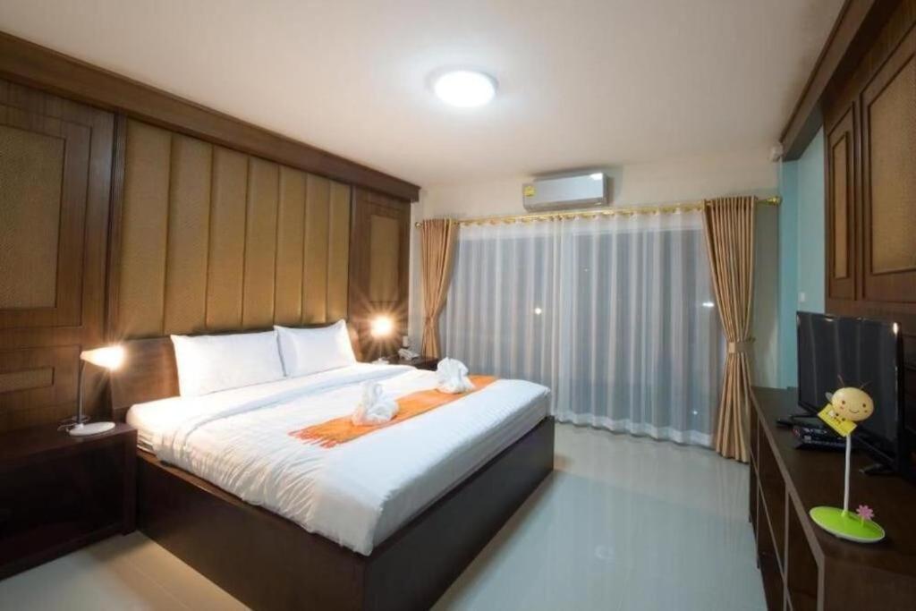 Bees Smile Hotel تْشينيغْرايْ المظهر الخارجي الصورة