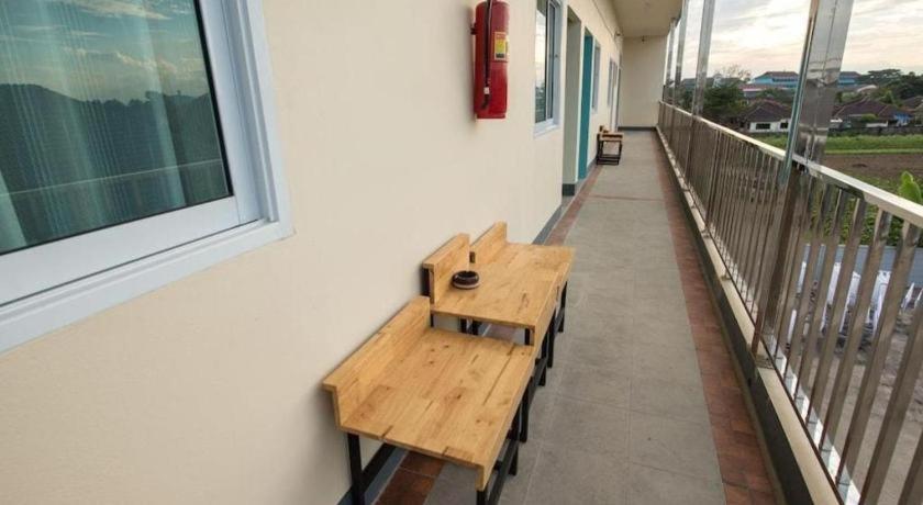 Bees Smile Hotel تْشينيغْرايْ المظهر الخارجي الصورة