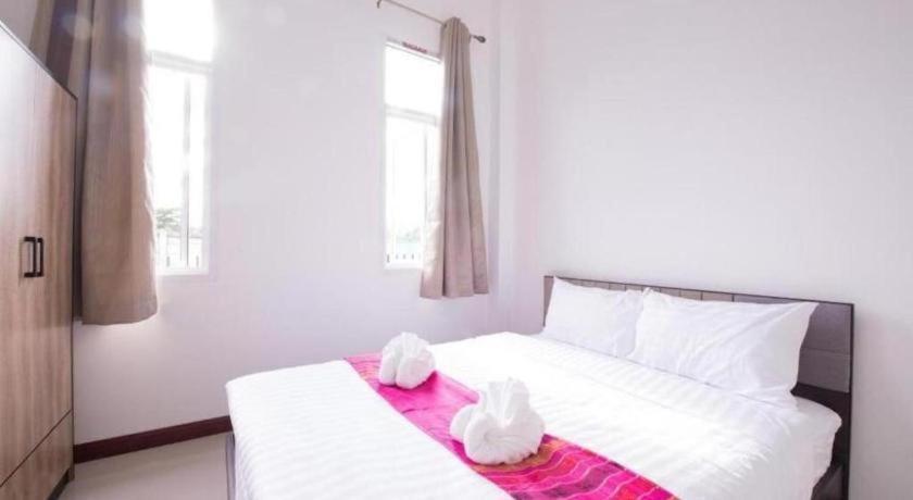 Bees Smile Hotel تْشينيغْرايْ المظهر الخارجي الصورة
